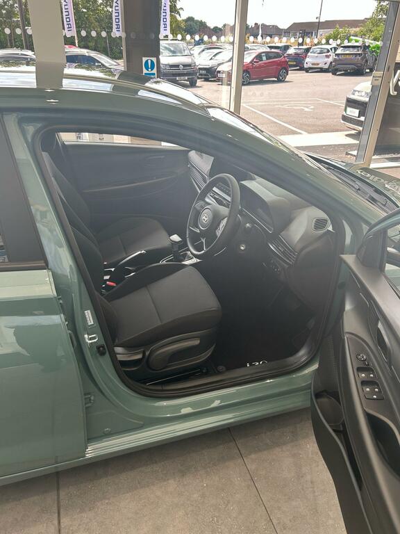 Hyundai I20 1.0 T-gdi Black Line Hatchback Dct Euro Green #6