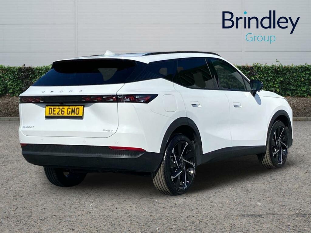 Omoda 7 1.5T Shs 18.4Kwh Noble Suv Plug-in Hybr White #4