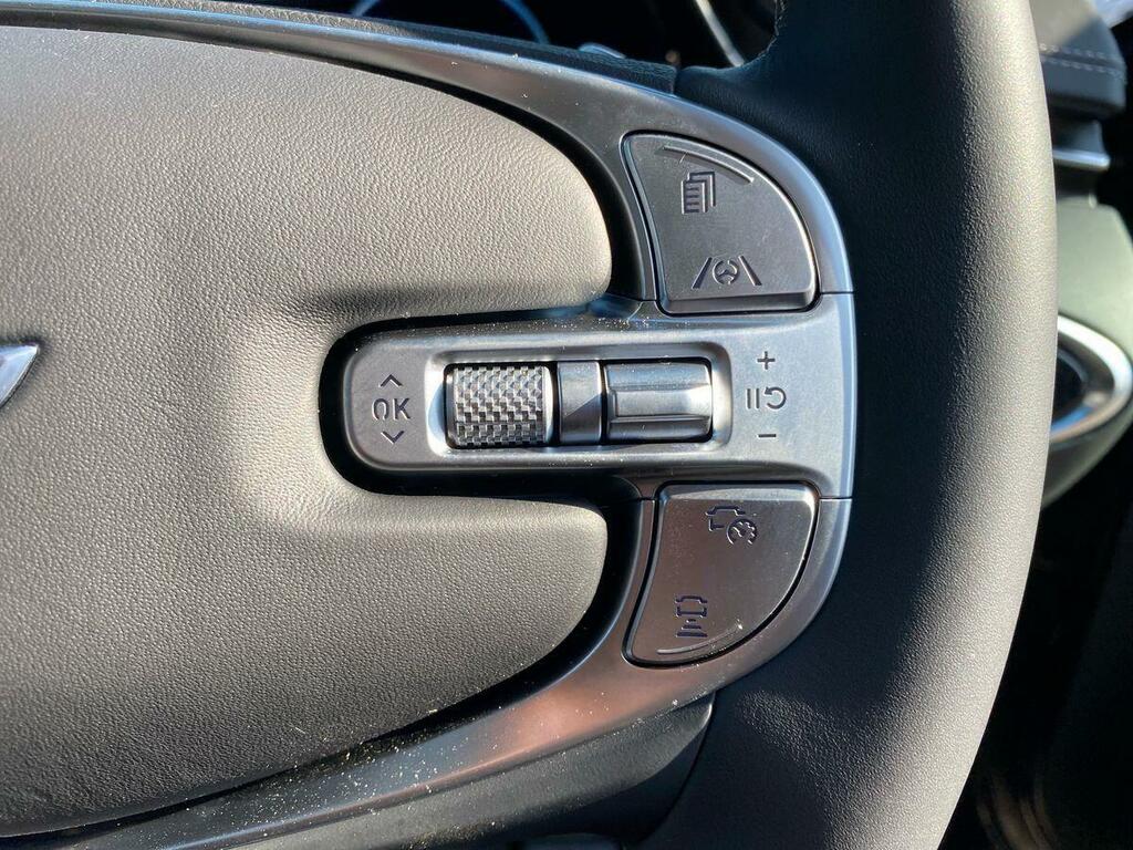 Genesis GV70 2.2D 201 Luxury Awd 2026 Green #13