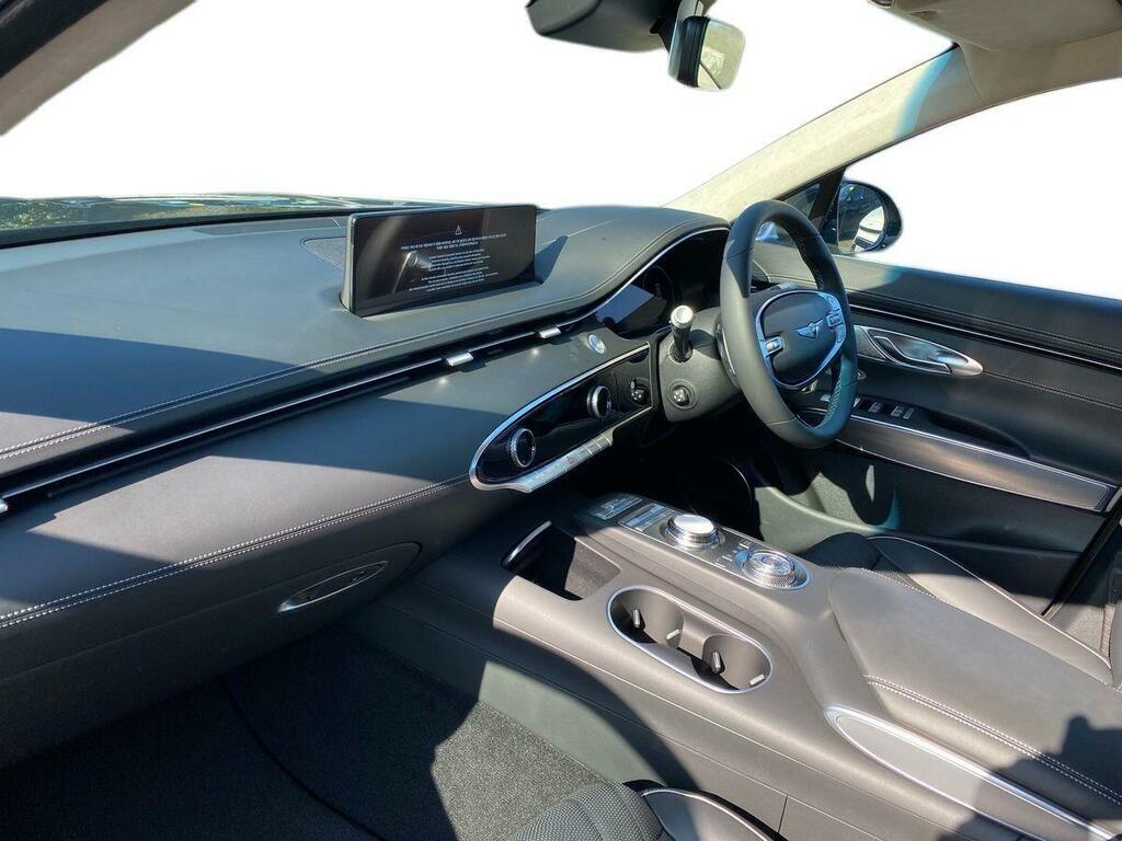 Genesis GV70 2.2D 201 Luxury Awd 2026 Green #9