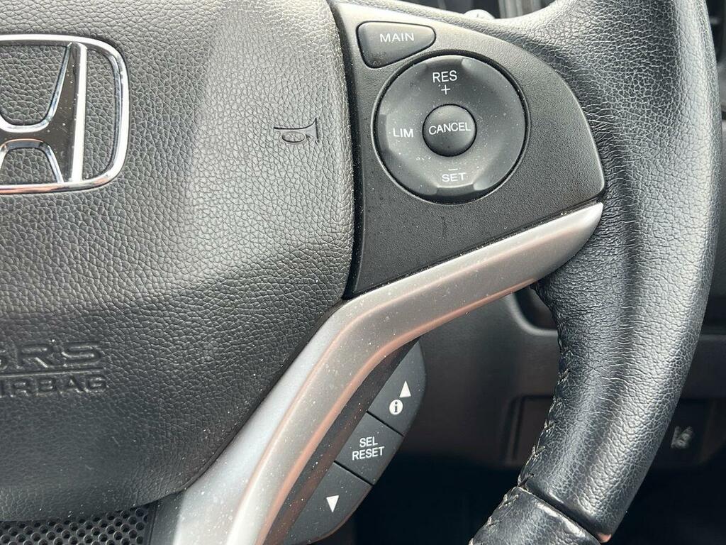 Honda Jazz 1.3 I-vtec Se Navi Orange #35