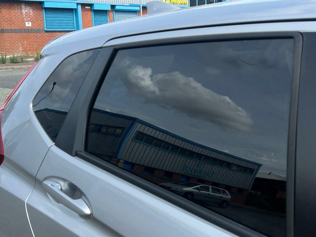 Honda Jazz 1.3 I-vtec Se Navi Orange #24