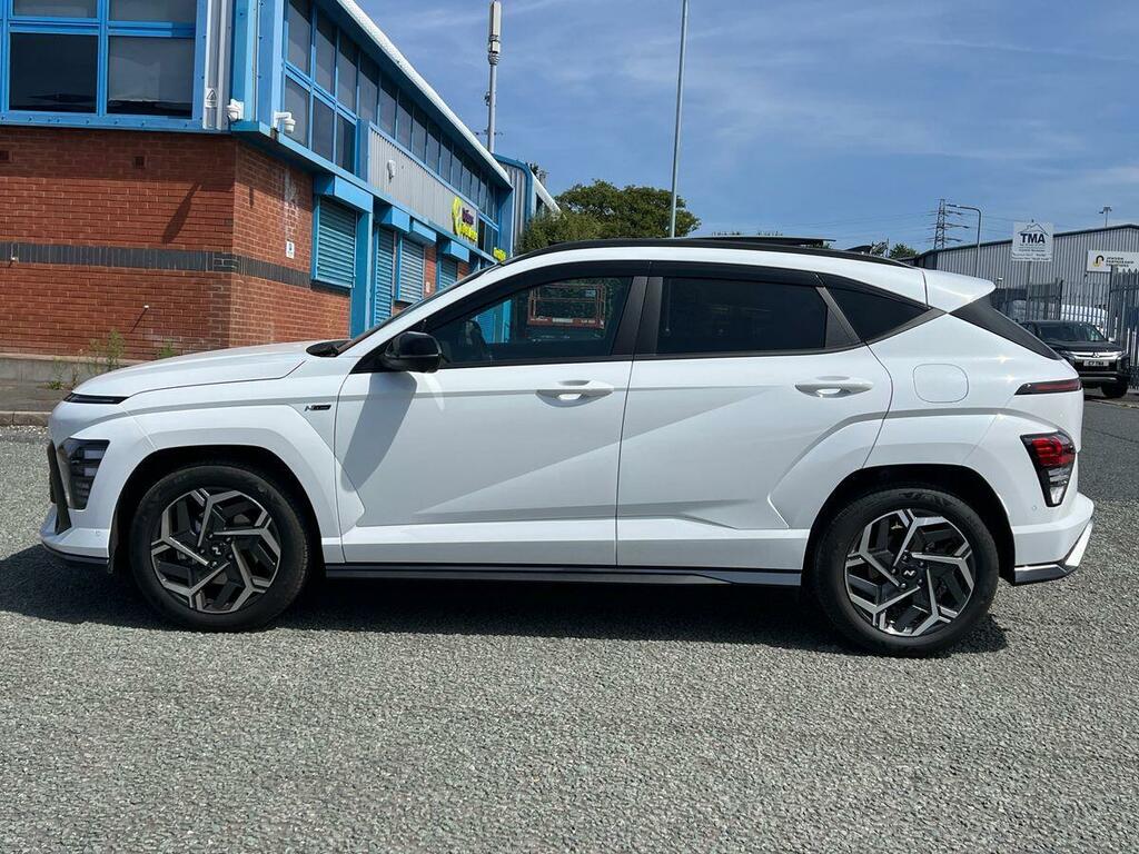Hyundai Kona Na White #5