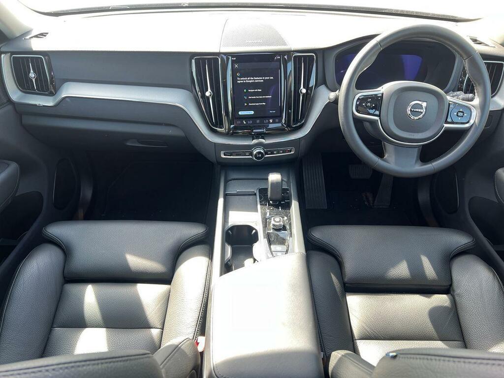 Volvo XC60 2.0H T6 Recharge 18.8Kwh Plus Suv Plug- Black #4