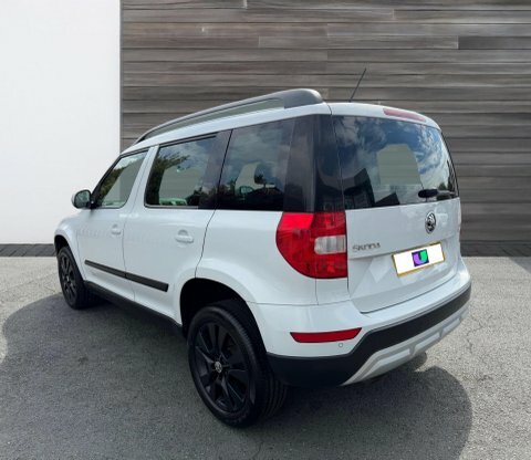 Skoda Yeti 1.2 Tsi Se White #5