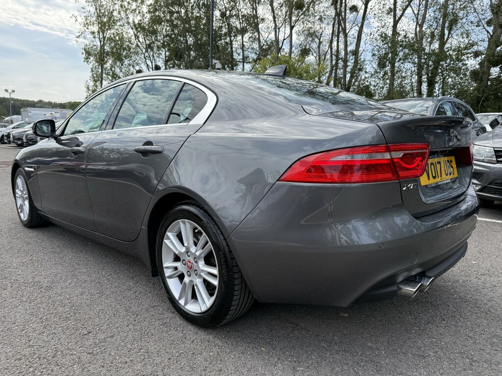 Jaguar XE 2.0 D Prestige Ulez VO17UBS Grey #6
