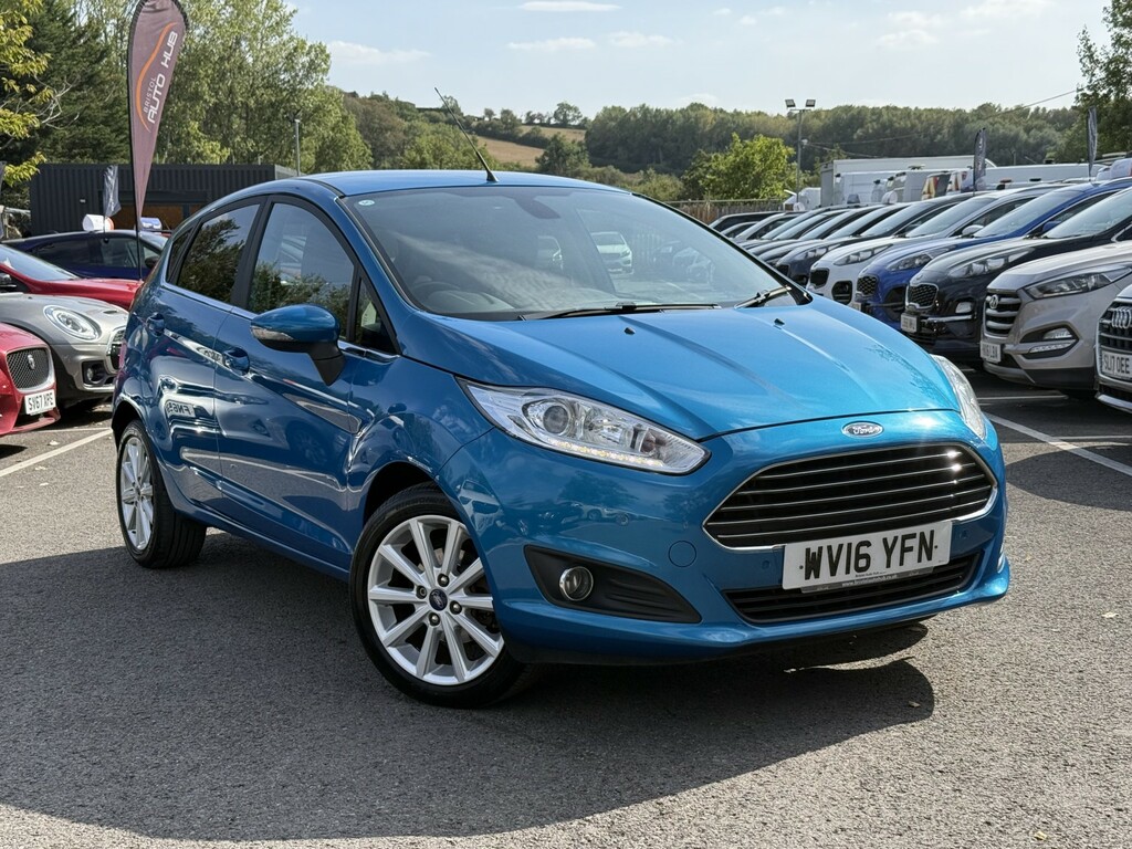 Ford Fiesta 1.0 T Ecoboost Titanium Ulez Blue