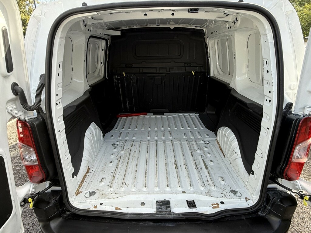 Citroen Berlingo Panel Van White #34
