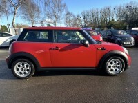 Mini Hatch 1.6 One #39