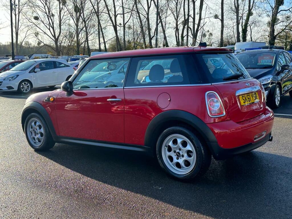 Mini Hatch 1.6 One #7