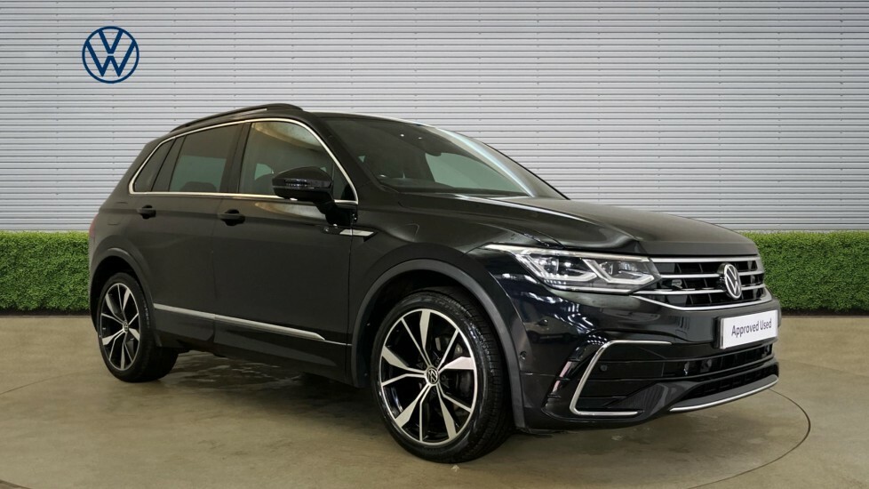 Volkswagen Tiguan R-line Black