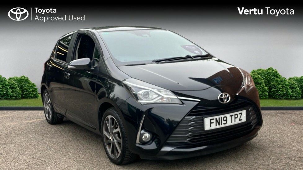 Toyota Yaris Y20 Black