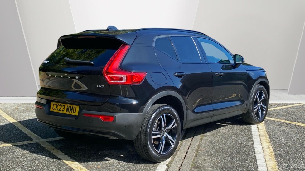 Volvo XC40 Plus CK23WMU Black #2