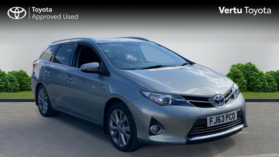 Toyota Auris Icon Grey