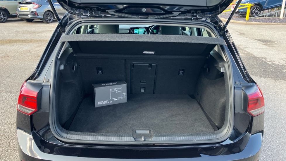Volkswagen Golf Style RO22YGE Black #4