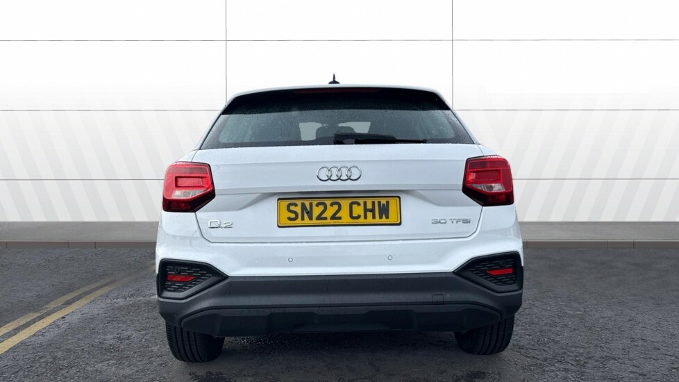 Audi Q2 Technik SN22CHW White #6