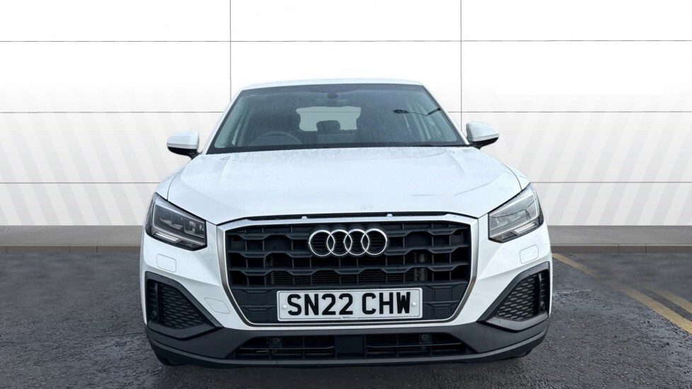 Audi Q2 Technik SN22CHW White #3