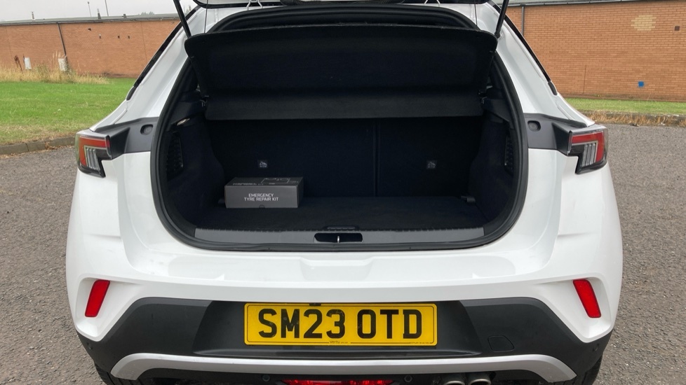 Vauxhall Mokka Ultimate SM23OTD White #4