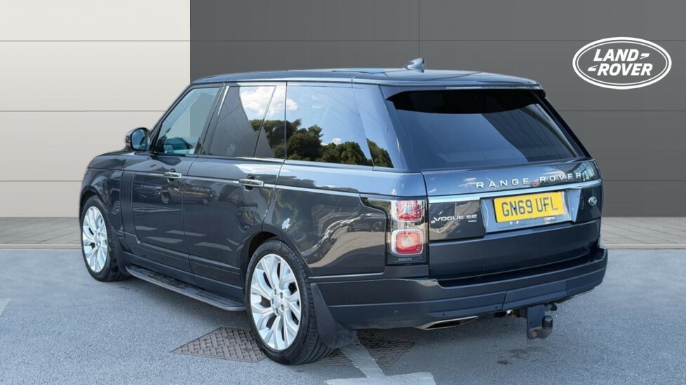 Land Rover Range Rover Vogue Se GN69UFL Grey #2