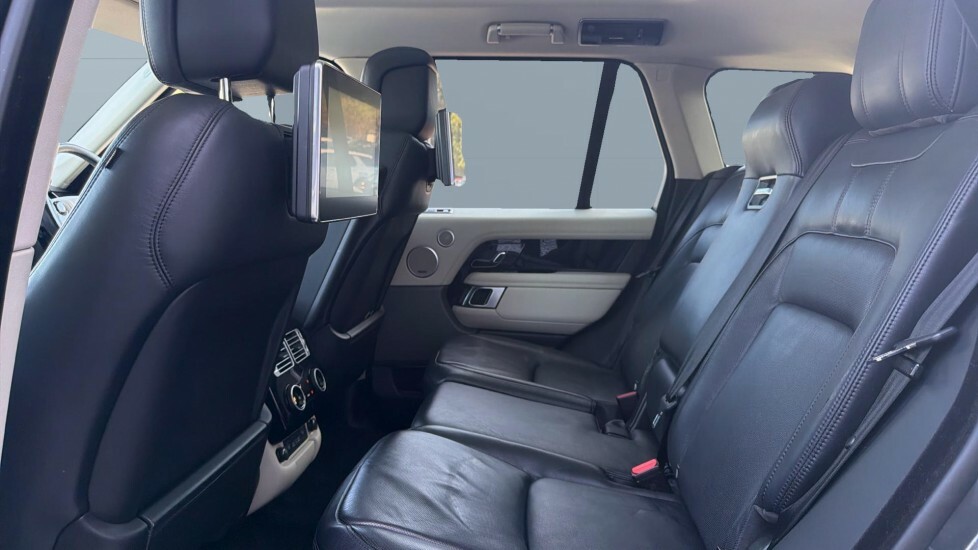 Land Rover Range Rover Vogue Se GN69UFL Grey #4
