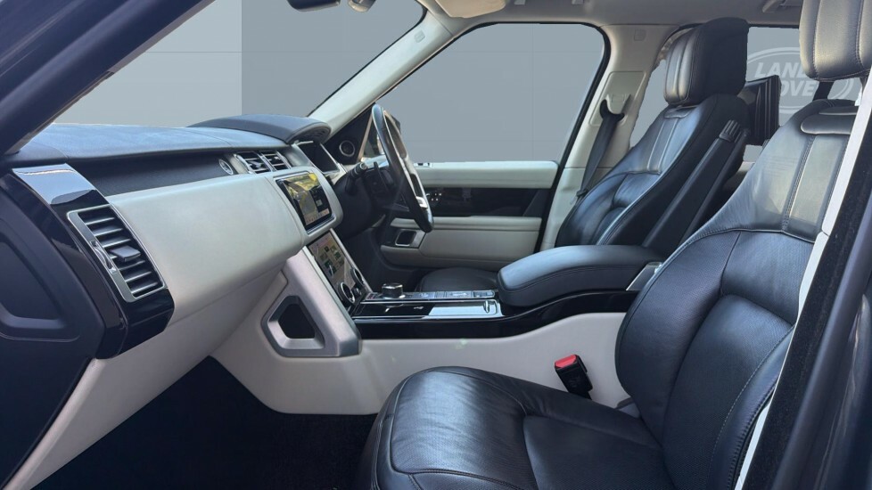 Land Rover Range Rover Vogue Se GN69UFL Grey #3