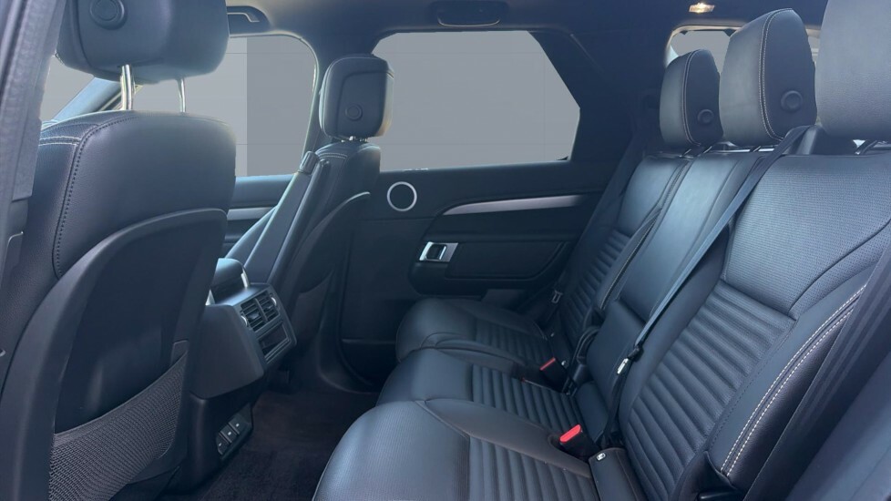 Land Rover Discovery Dynamic Se SB73KGA Black #4