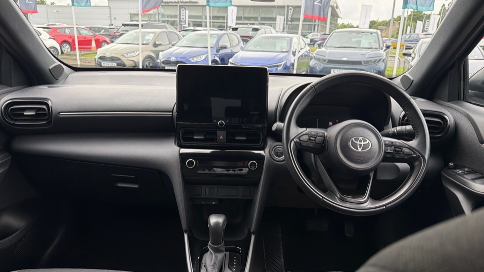 Toyota Yaris Cross Design Grey #6