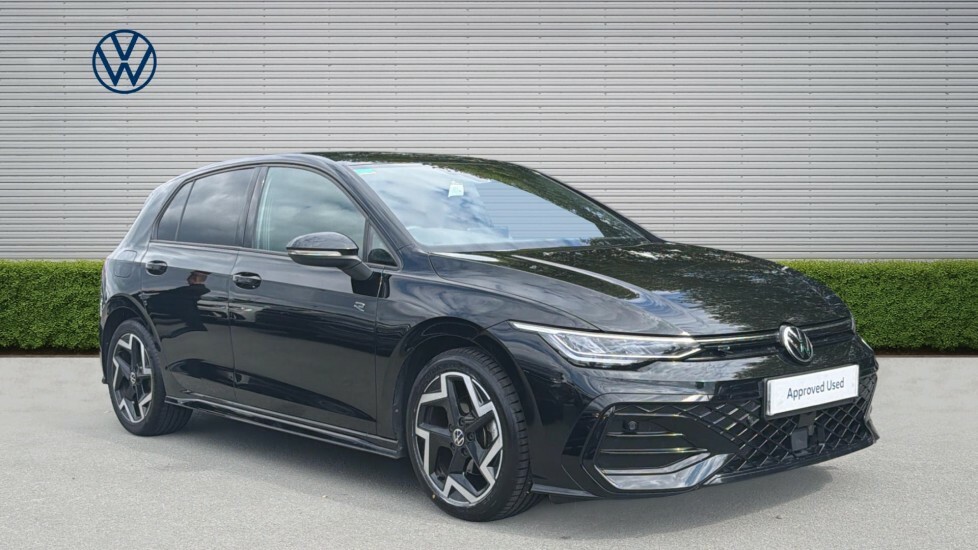Volkswagen Golf R-line GD25EFL Black