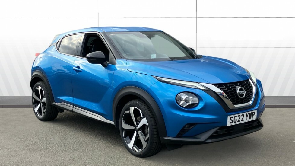 Nissan Juke Tekna Blue