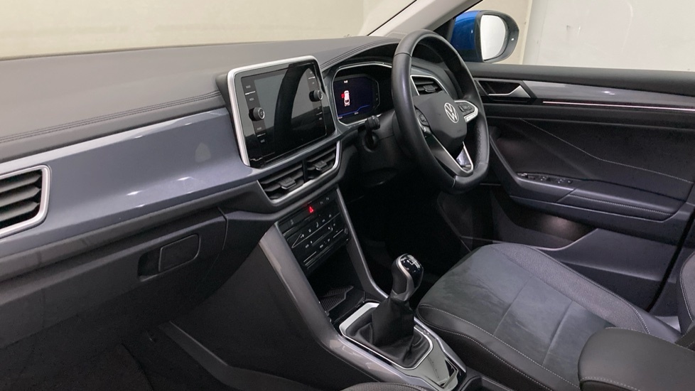 Volkswagen T-Roc Style GD25KZU Blue #2