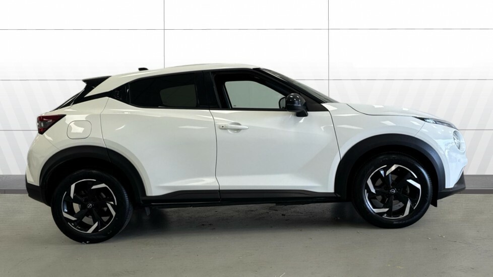 Nissan Juke N-connecta DN73XZC White #5