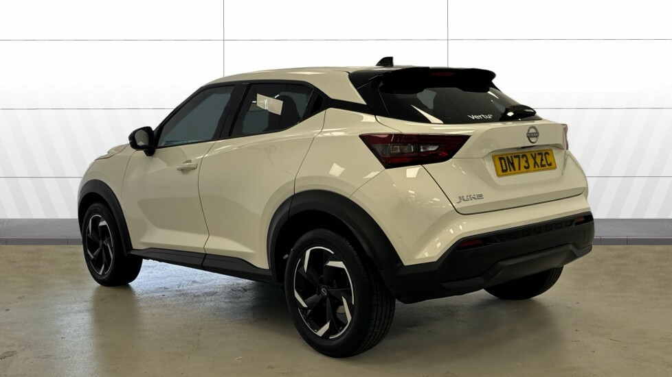 Nissan Juke N-connecta DN73XZC White #2