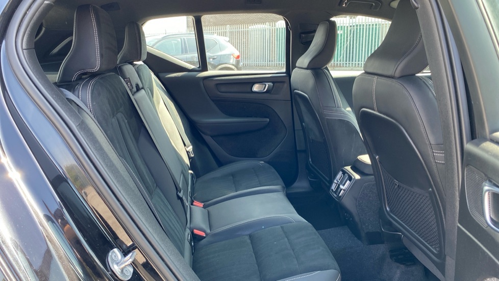 Volvo XC40 Plus CY24LFK Black #6