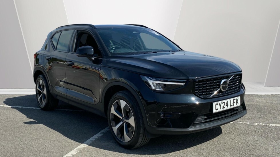 Volvo XC40 Plus CY24LFK Black