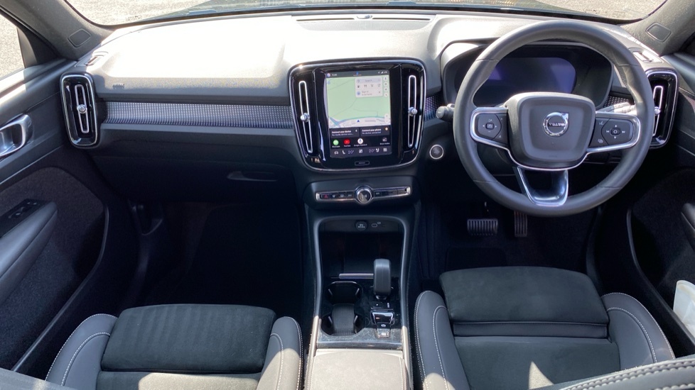 Volvo XC40 Plus CY24LFK Black #5