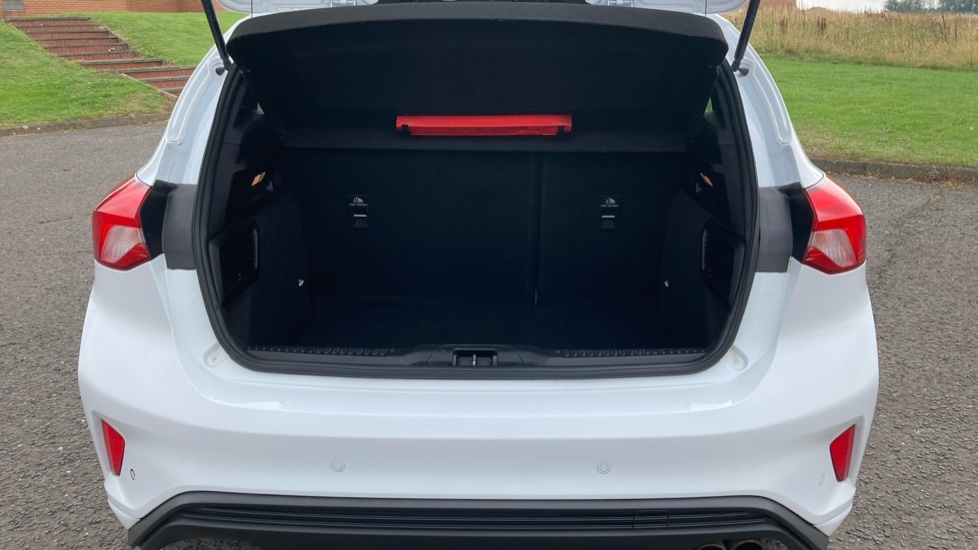 Ford Focus St-line WO68LWP White #4