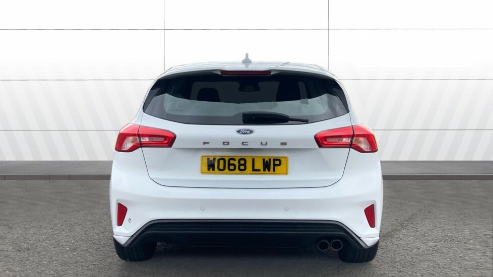 Ford Focus St-line WO68LWP White #6