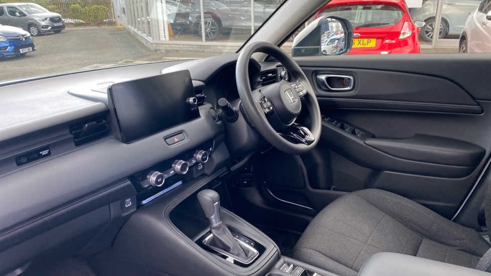 Honda Hr-V Elegance White #2