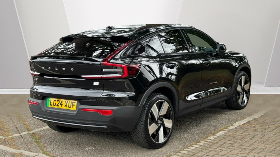 Volvo C40 Ultimate Black #2