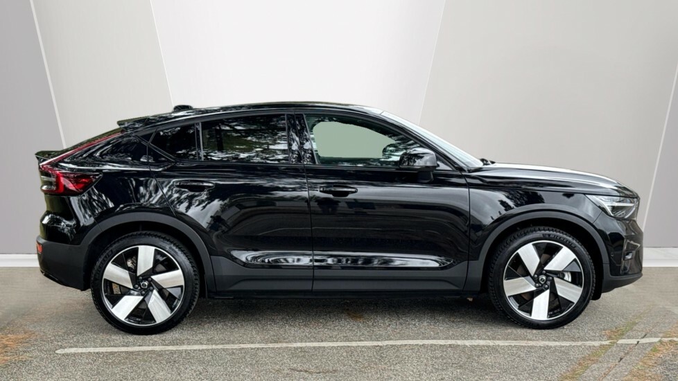 Volvo C40 Ultimate Black #3