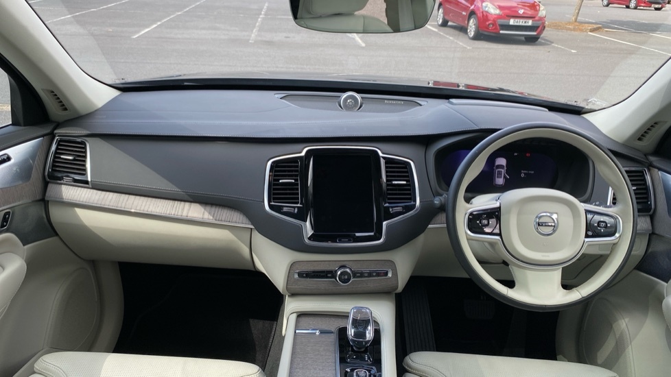 Volvo XC90 Ultimate Black #5