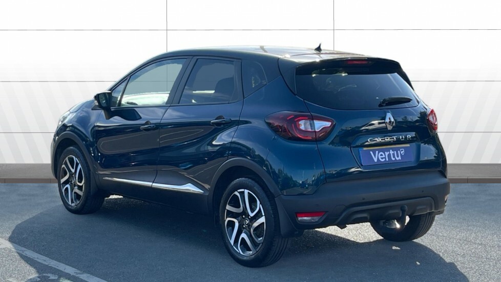 Renault Captur Iconic HT19CWU Black #2