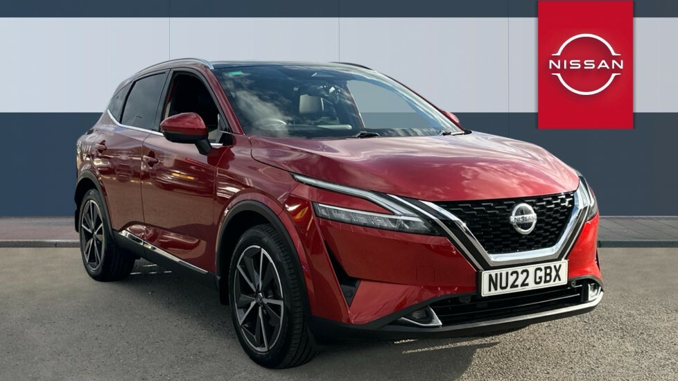 Nissan Qashqai Tekna Red