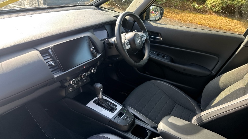 Honda Jazz Crosstar Advance NK25VLT White #2