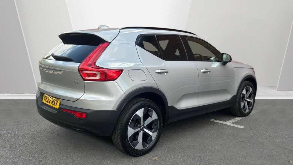 Volvo XC40 Ultimate Silver #2
