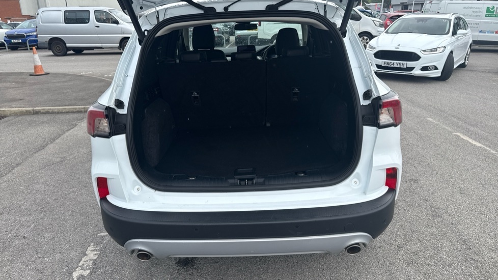 Ford Kuga Titanium Edition GP23MXB White #4