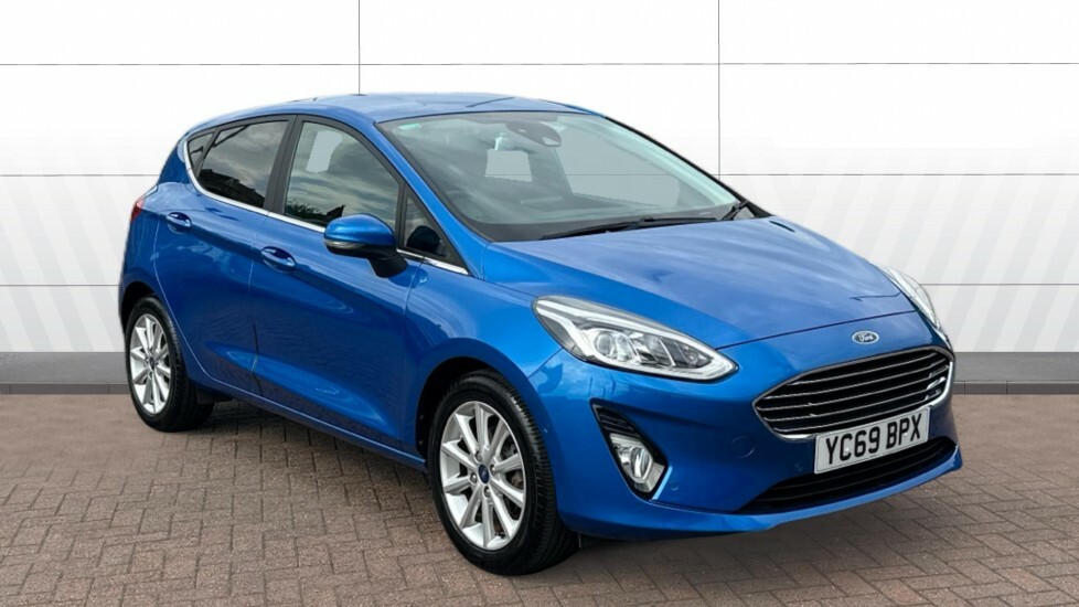Ford Fiesta Titanium Blue
