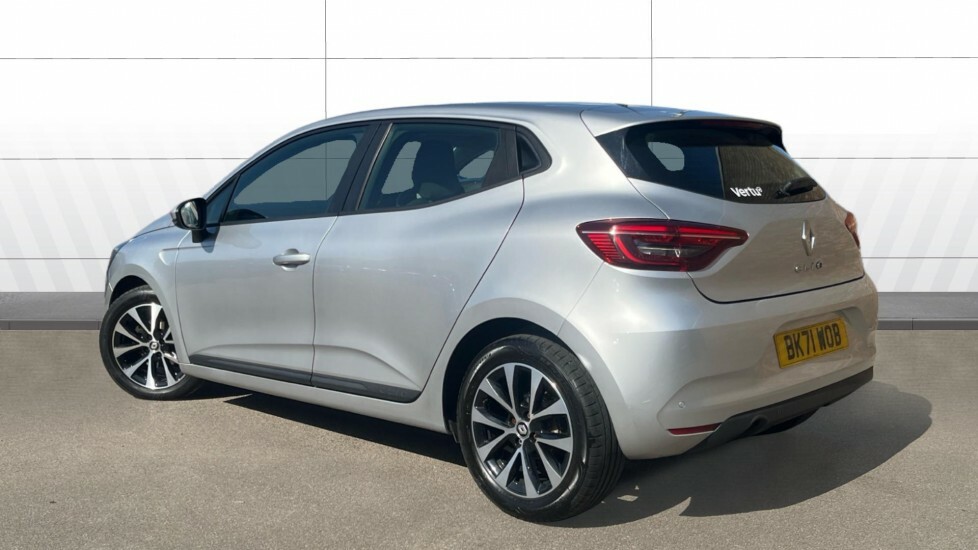 Renault Clio Iconic Silver #2