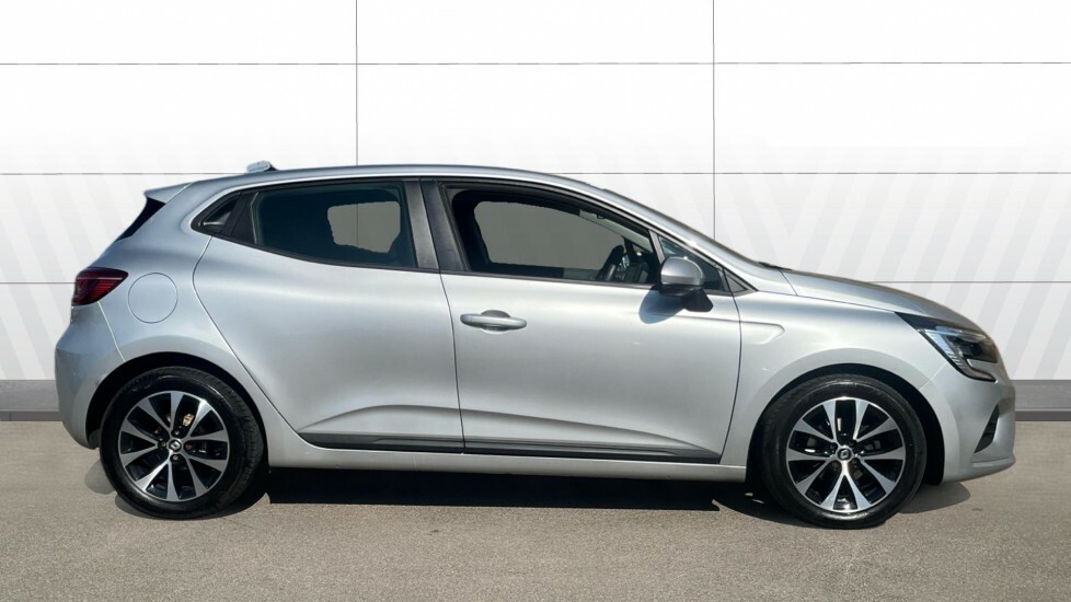 Renault Clio Iconic Silver #5