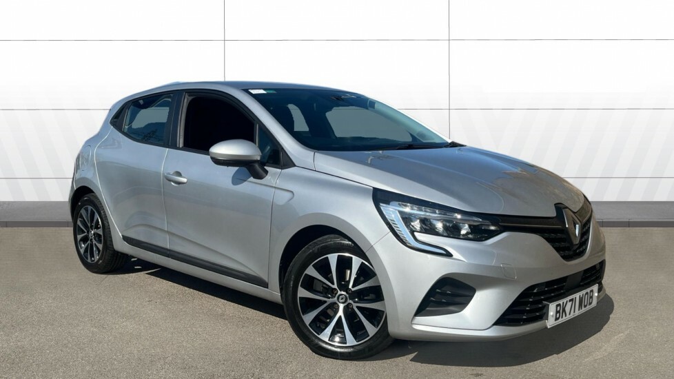 Renault Clio Iconic Silver